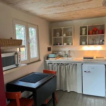 Eco-chic Retreat: Countryside Oasis Near Florence בקתה Pozzolatico